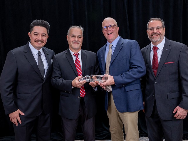 Alliance CVHD Program Honors Gorilla Brake with Heavy Duty Hauler Award